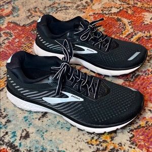 Brooks Ghost 12 Black and White Running Shoes